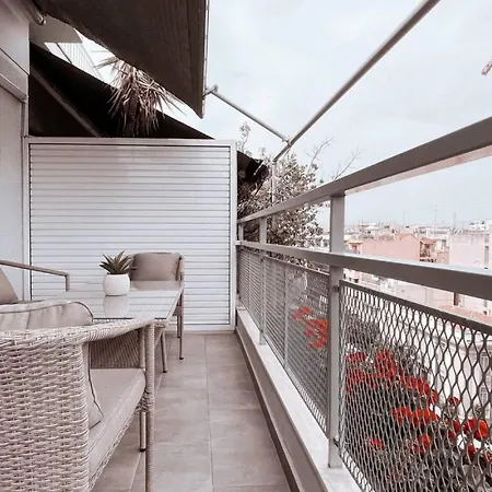 Penthouse - Amazing View In The Center Of Apartment *